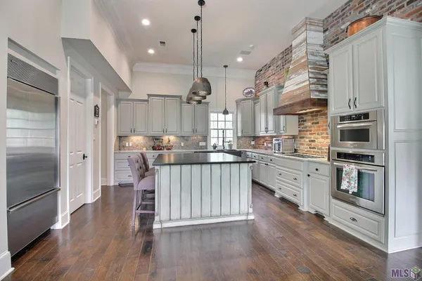 $975,000 | 22127 Waterfront E Drive, Maurepas, LA 70449