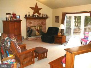 2493 Rosenberry Road Gilbertsville, PA 19525 - Photo 2 of 6 Gallery Image 2