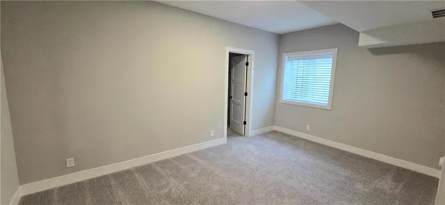 $679,950 | 1607 Southwest Arbormist Drive, Lee's Summit, MO 64082