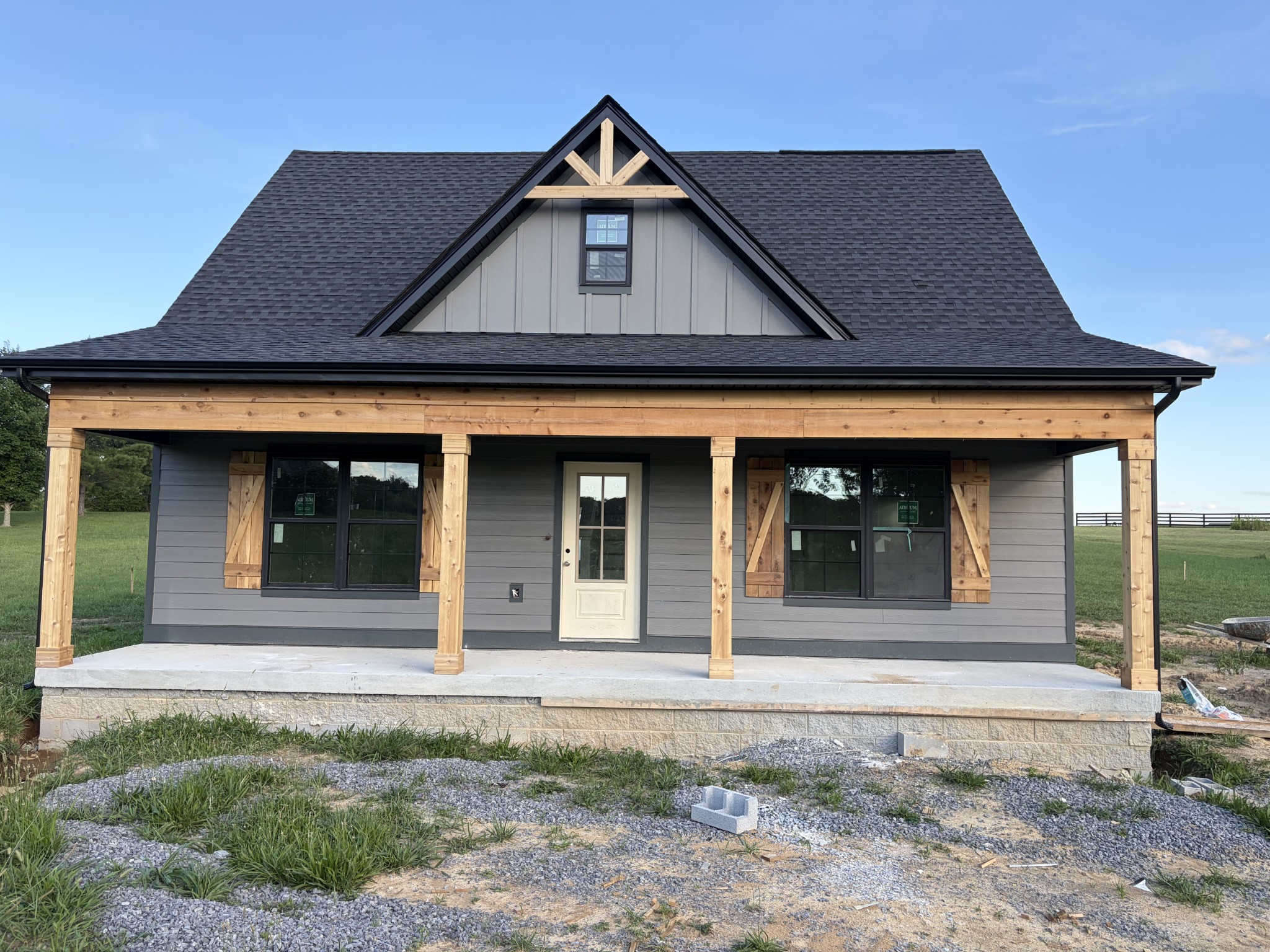 210 Parker Road Portland, TN 37148 - Photo 1 of 14