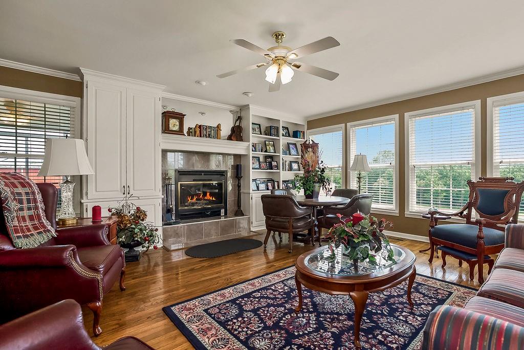 5973 Ogg Road Shawnee, KS 66218 - Photo 15 of 63