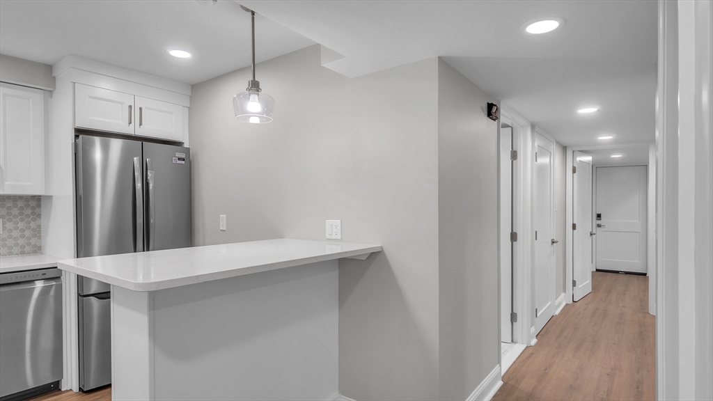 6 Alaric Terrace, Unit B Boston, MA 02132 - Photo 7 of 35