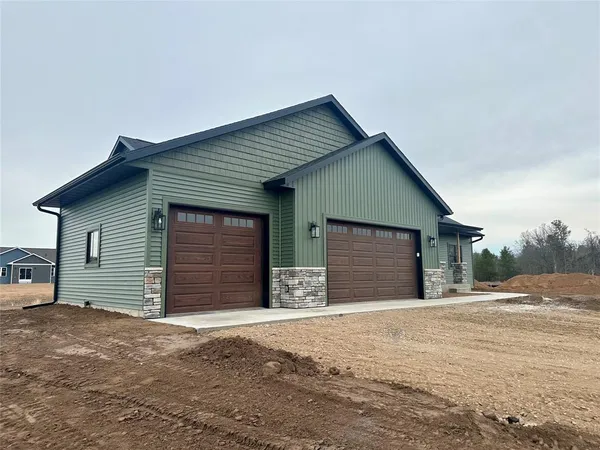$519,900 | 3577 112th Street, Chippewa Falls, WI 54729