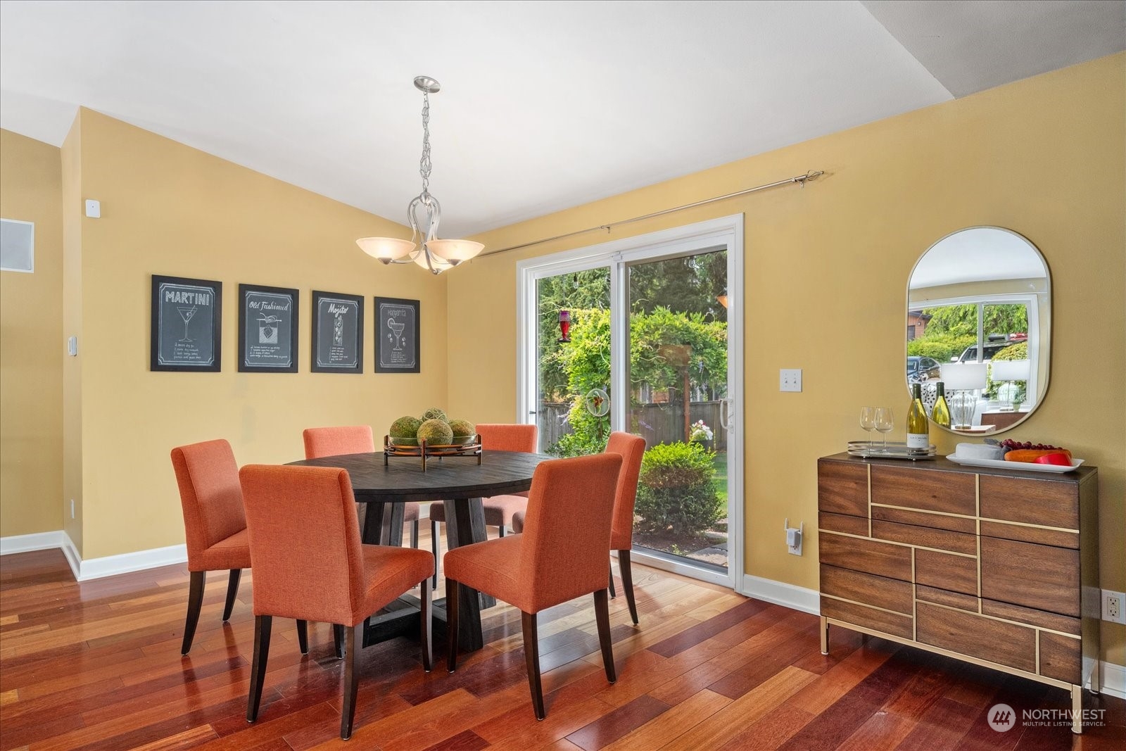 213 Elma Place Southeast Renton, WA 98059 - Photo 11 of 26