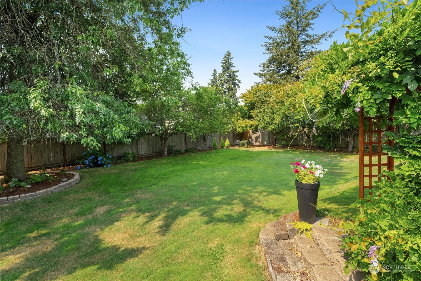 213 Elma Place Southeast Renton, WA 98059 - Photo 23 of 26