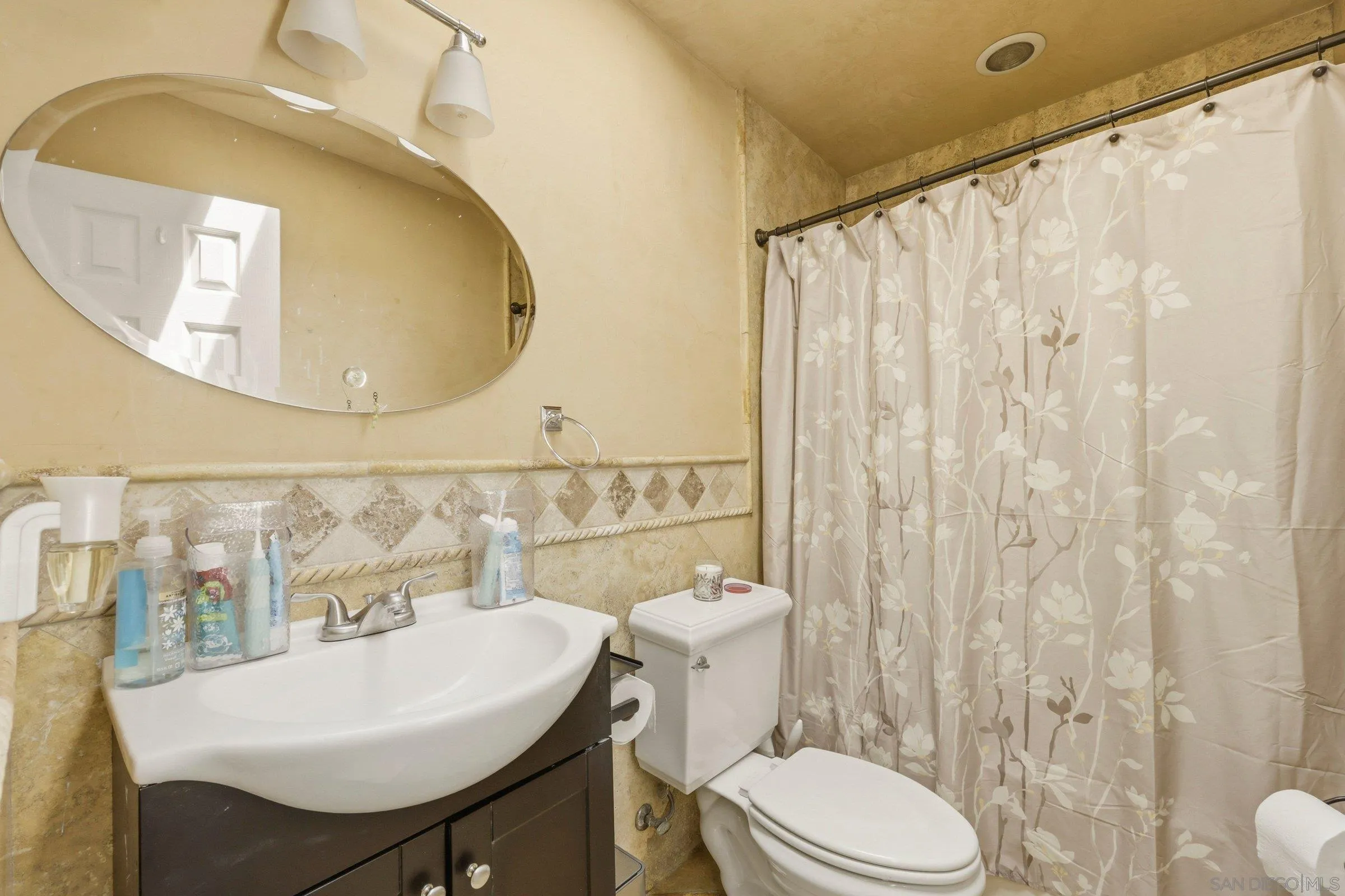 3341 Conduit Road Bonita, CA 91902 - Photo 16 of 29