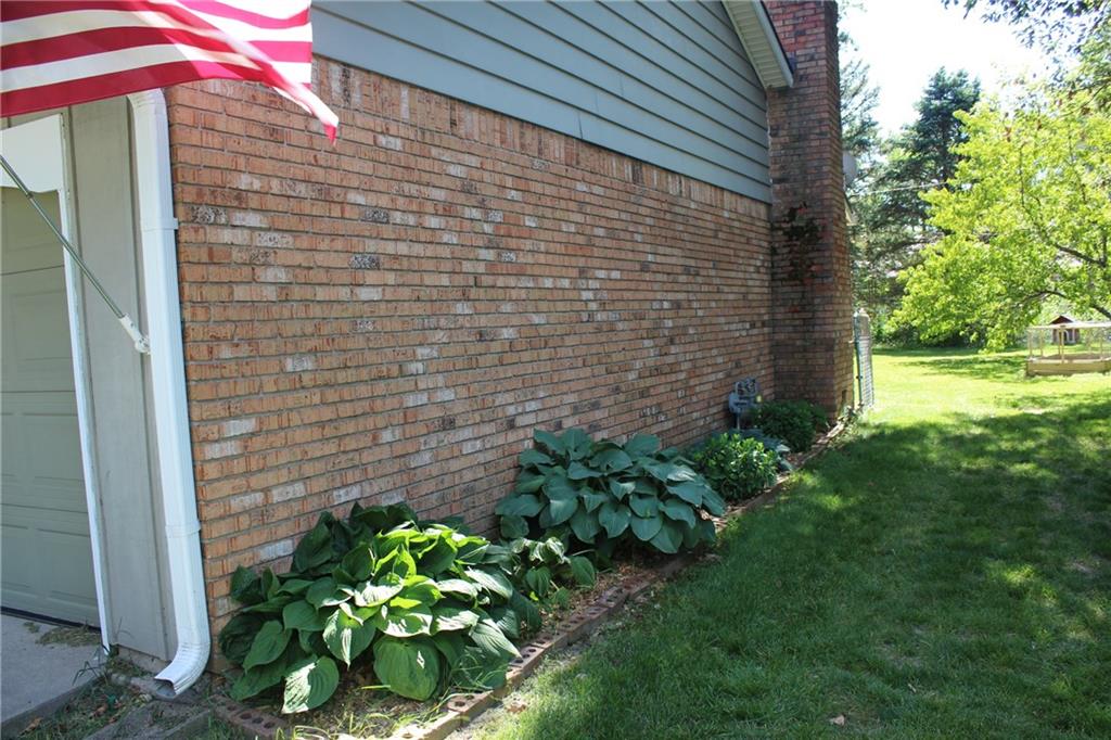 7712 Miracle Road Indianapolis, IN 46237 - Photo 21 of 26 Gallery Image 21