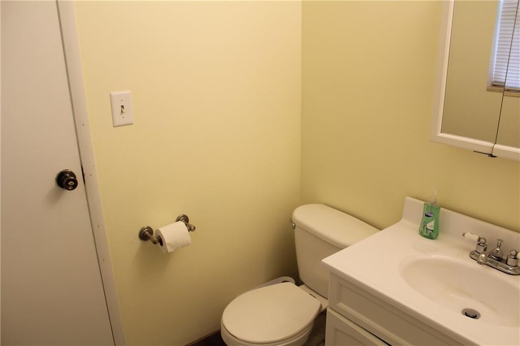 7712 Miracle Road Indianapolis, IN 46237 - Photo 10 of 26 Gallery Image 10