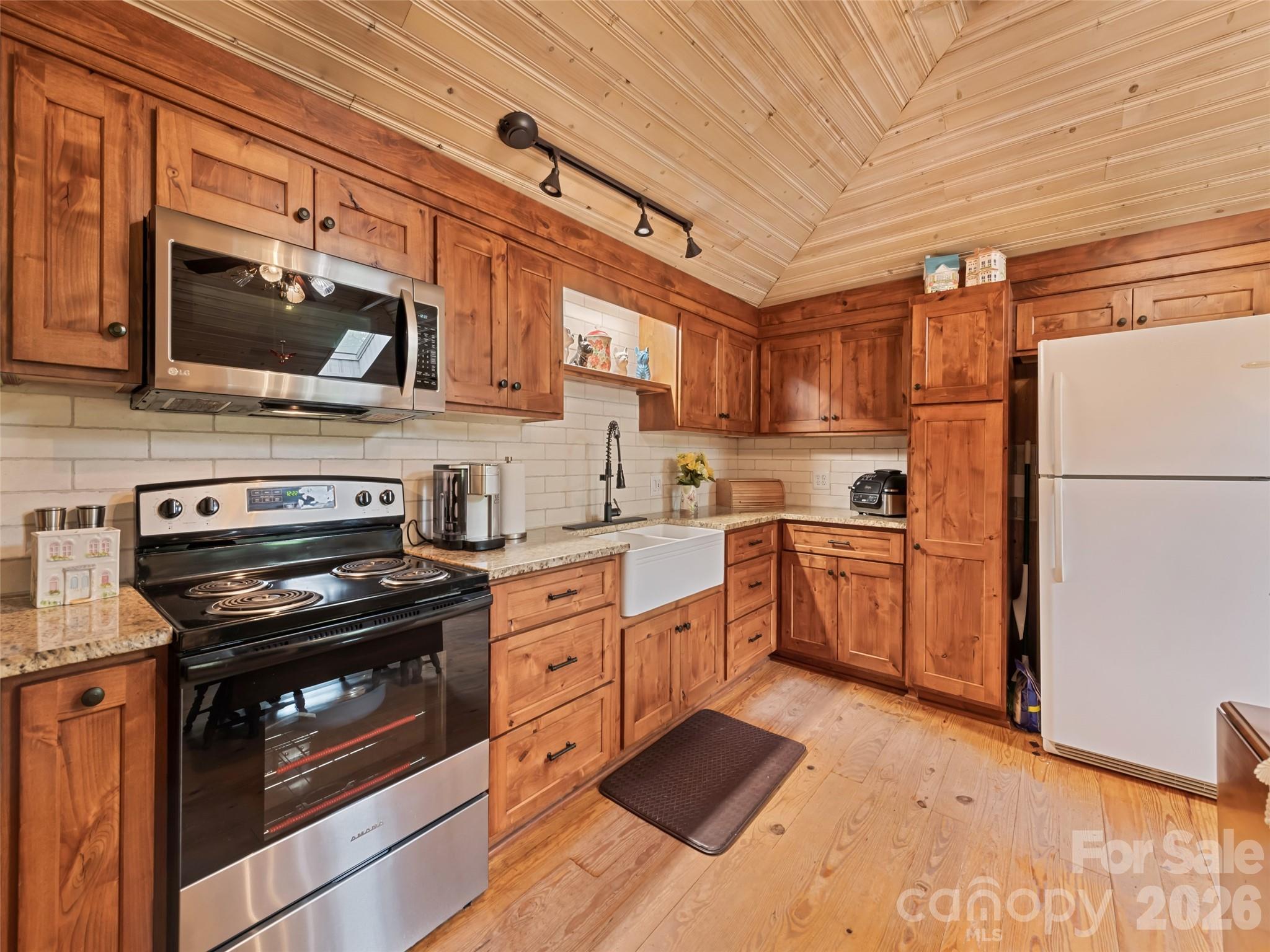 449 Little East Fork Road Canton, NC 28716 - Photo 22 of 40