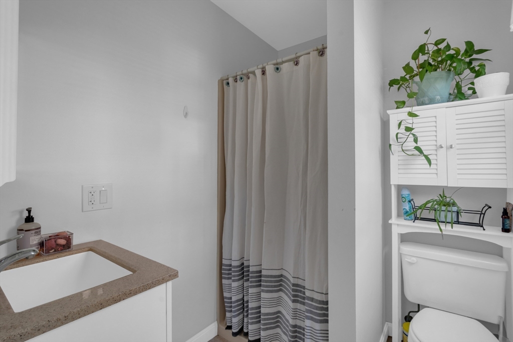 434 Linden Street, Unit 2 Fall River, MA 02720 - Photo 30 of 42