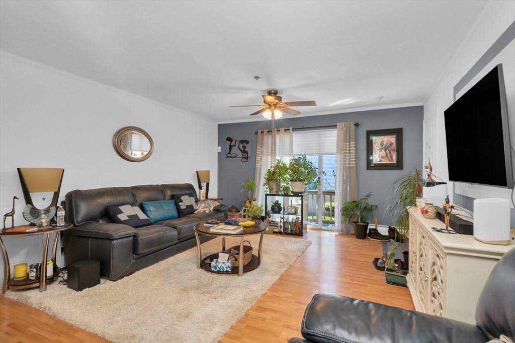 434 Linden Street, Unit 2 Fall River, MA 02720 - Photo 4 of 42