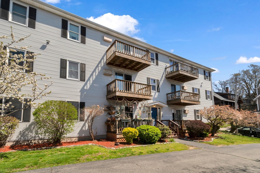 434 Linden Street, Unit 2 Fall River, MA 02720 - Photo 42 of 42