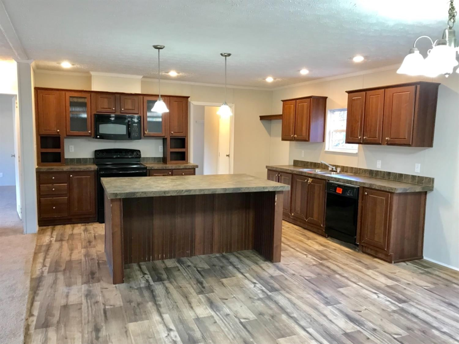 2870 Pleasant Valley Connector Road Argillite, KY 41121 - Photo 2 of 19 Listing Photo