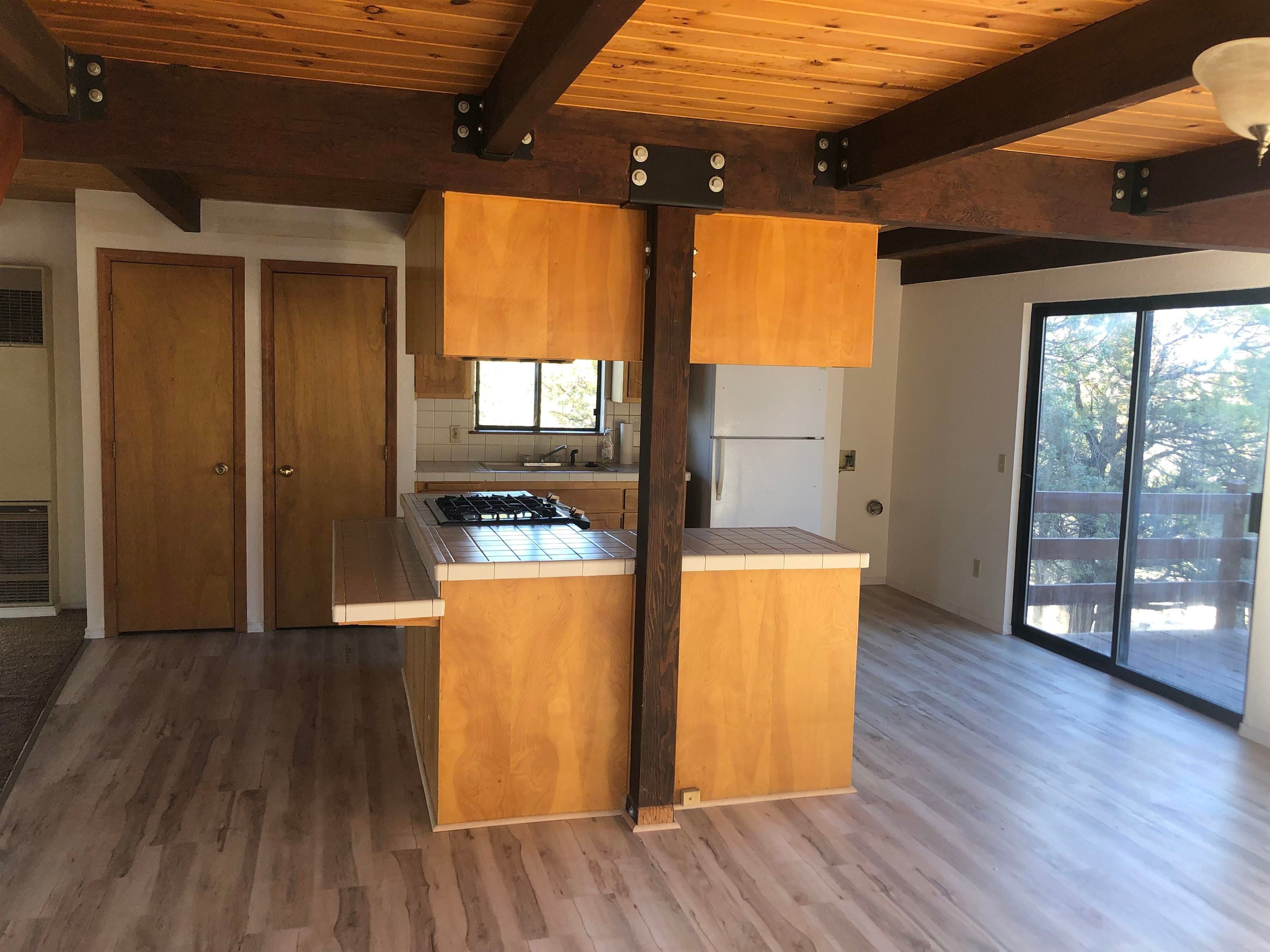 5015 Palomino Road Weed, CA 96094 - Photo 8 of 27 Gallery Image 8