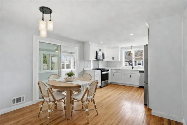 $584,900 | 141 Hilton Road, Warwick, RI 02889