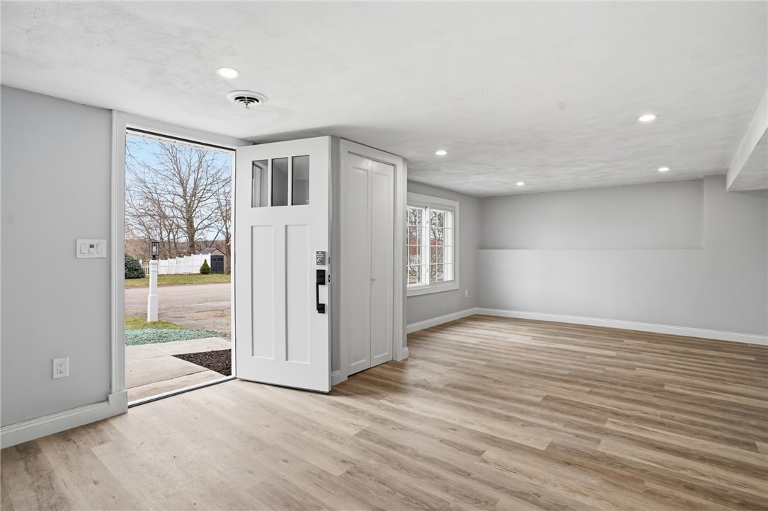 141 Hilton Road Warwick, RI 02889 - Photo 26 of 38