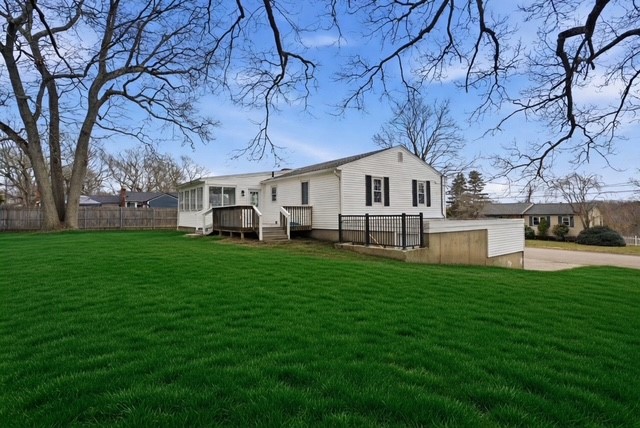 141 Hilton Road Warwick, RI 02889 - Photo 37 of 38 Grass has been digitally enhanced