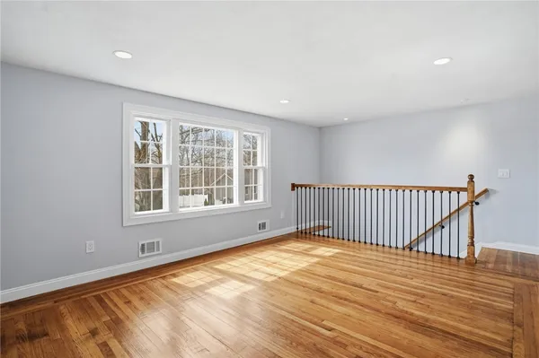 $584,900 | 141 Hilton Road, Warwick, RI 02889