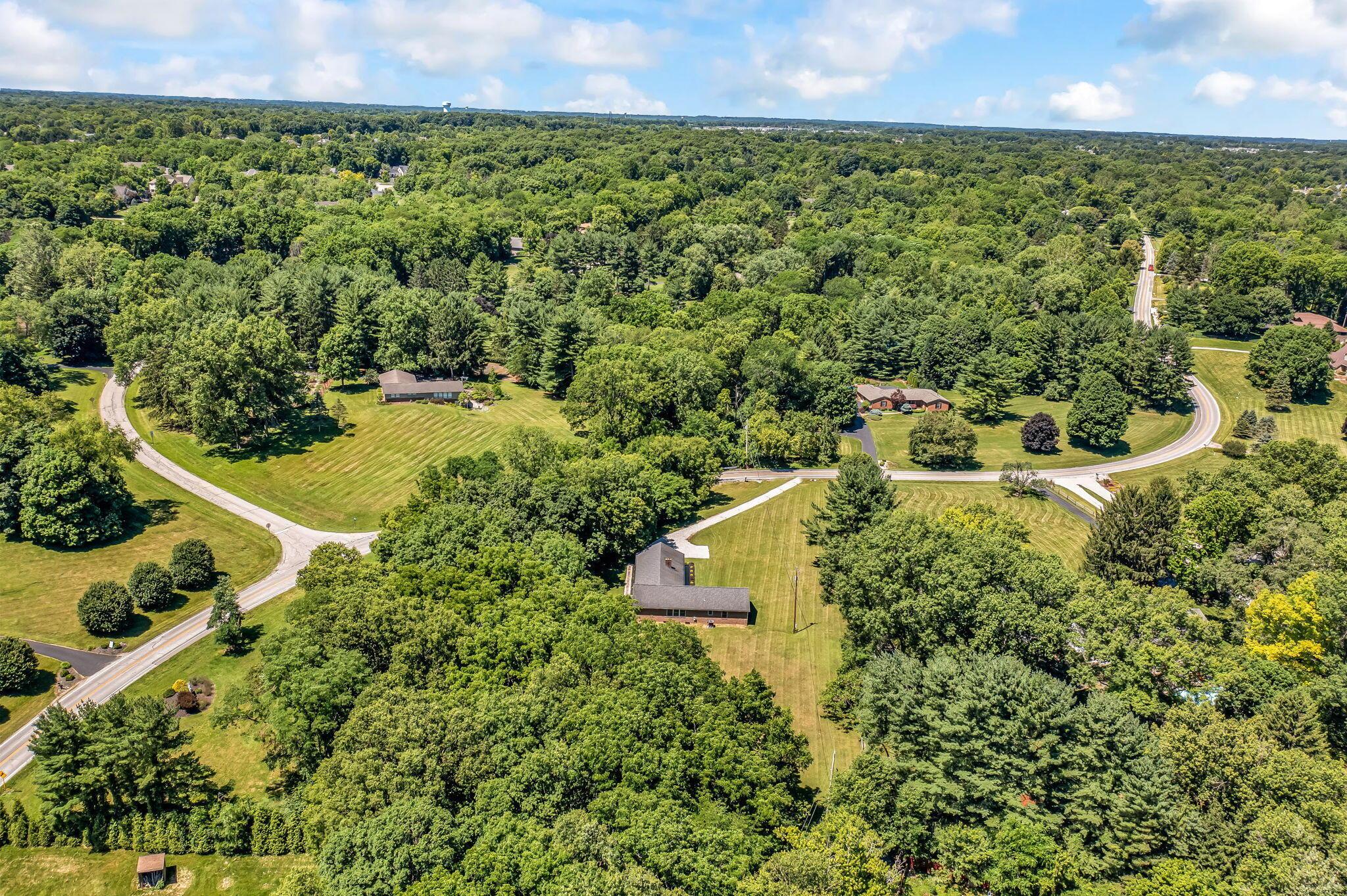 1270 Carriage Road Powell, OH 43065 - Photo 63 of 69 17-web-or-mls-1270CarriageRoad_Hommati10