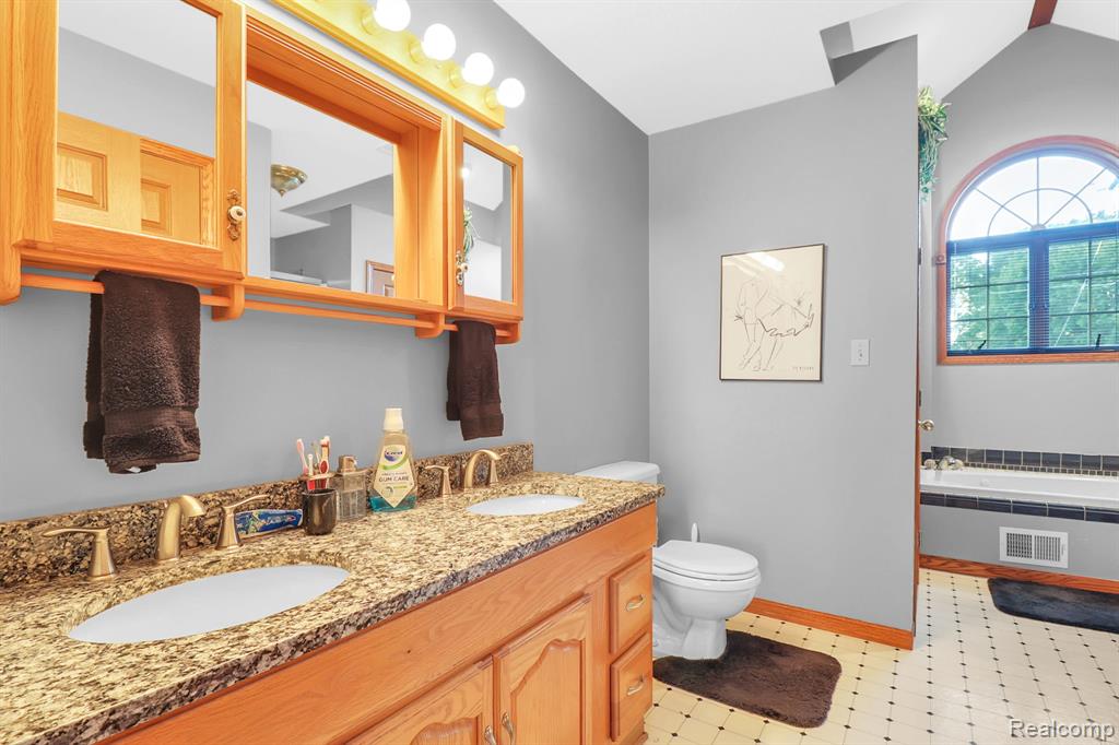 7255 East Atherton Road Davison, MI 48423 - Photo 35 of 54 Gallery Image 35