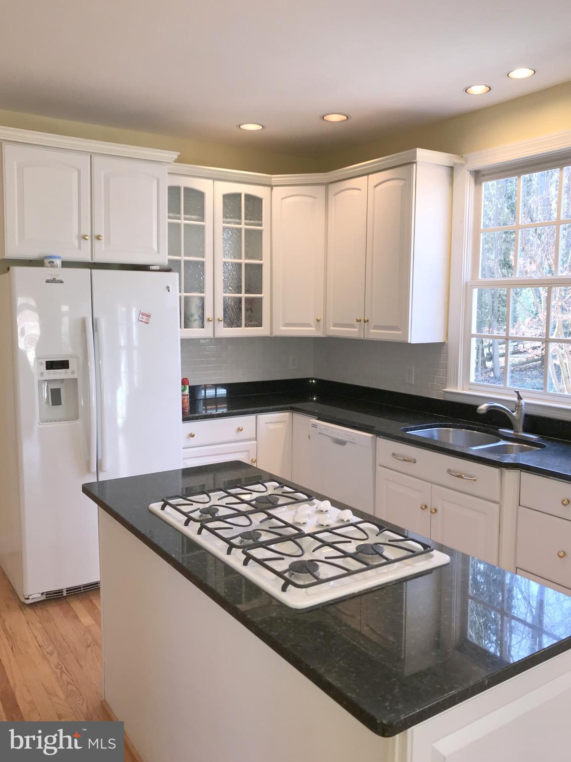 3708 Rust Road Annandale, VA 22003 - Photo 14 of 29 Kitchen