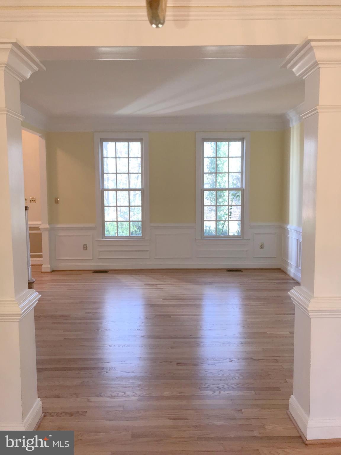 3708 Rust Road Annandale, VA 22003 - Photo 15 of 29 Living Room