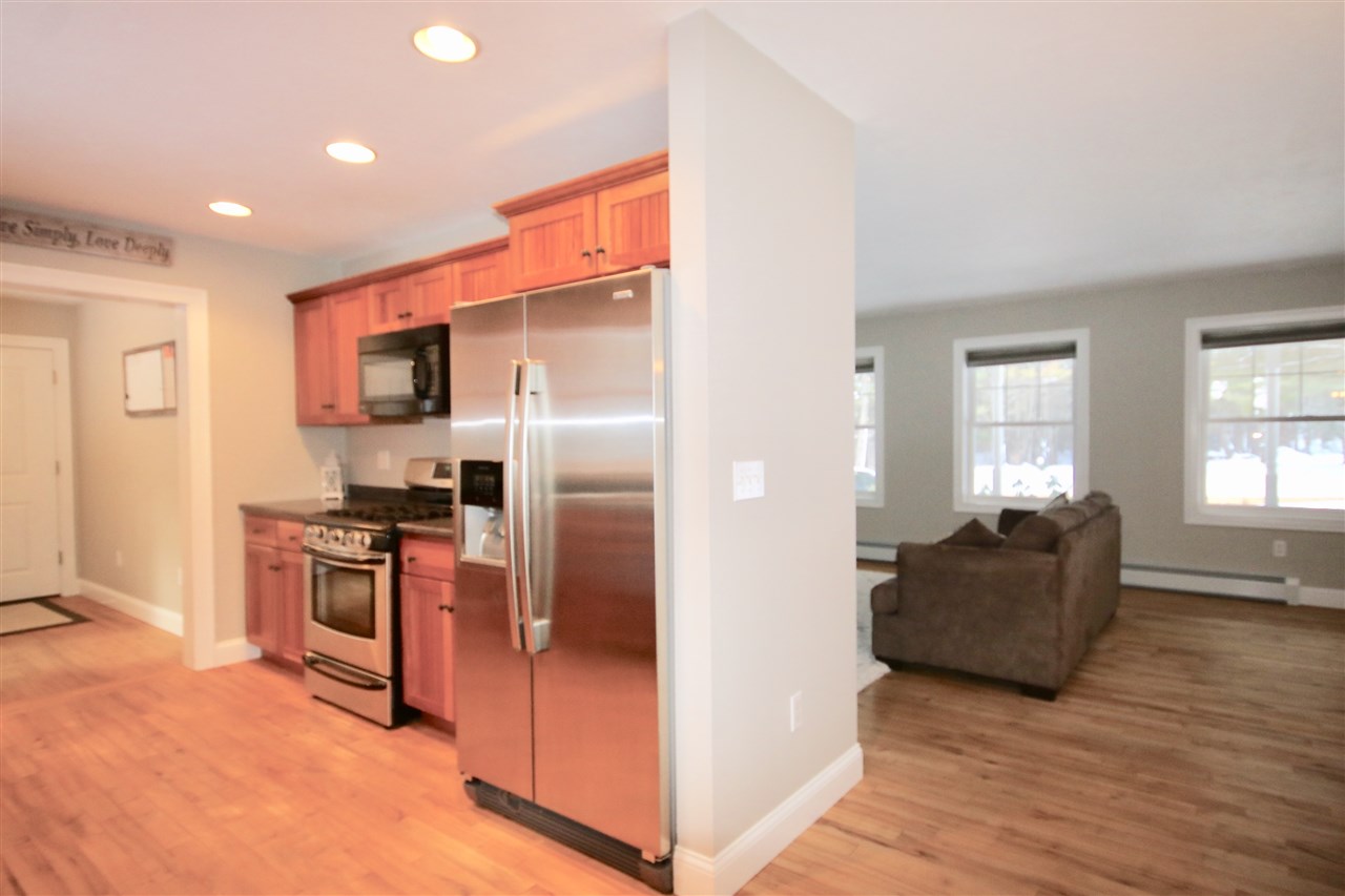 8 Birdrunner Road New Hampton, NH 03256 - Photo 18 of 37