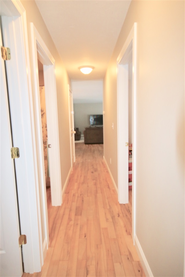 8 Birdrunner Road New Hampton, NH 03256 - Photo 21 of 37