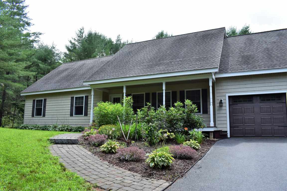 8 Birdrunner Road New Hampton, NH 03256 - Photo 35 of 37