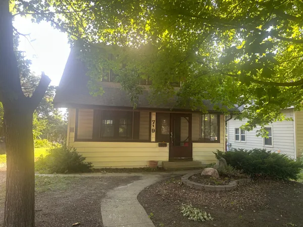 $187,900 | 719 North Union Avenue, Fergus Falls, MN 56537