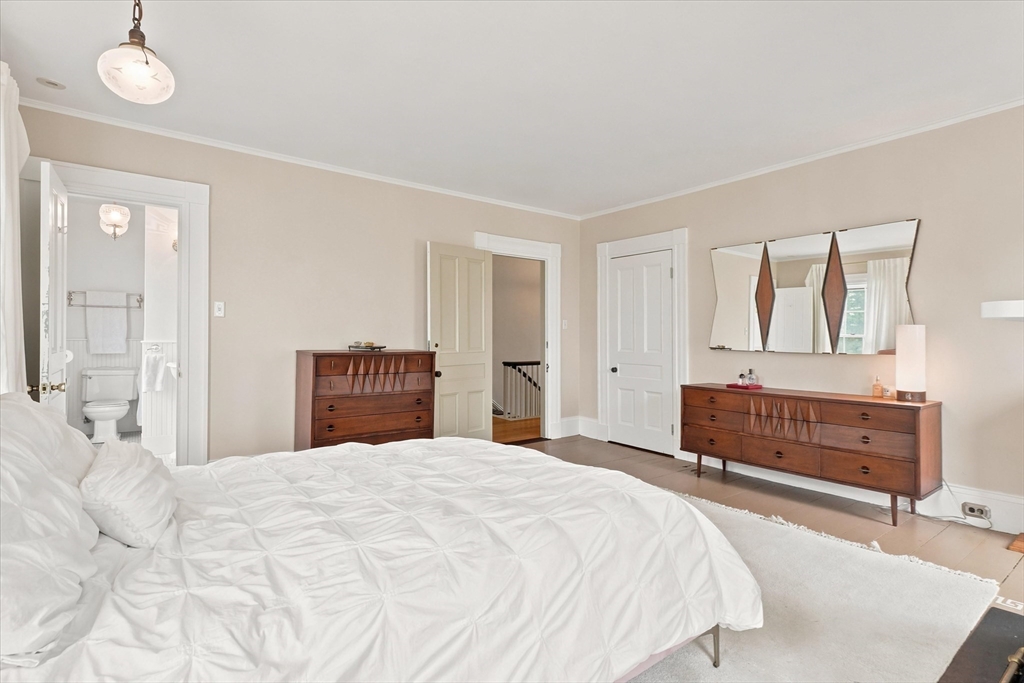 266 Main Street North Andover, MA 01845 - Photo 23 of 42