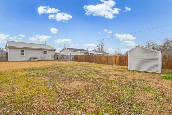 $1,000 | 2805 Richard Street, Hopkinsville, KY 42240