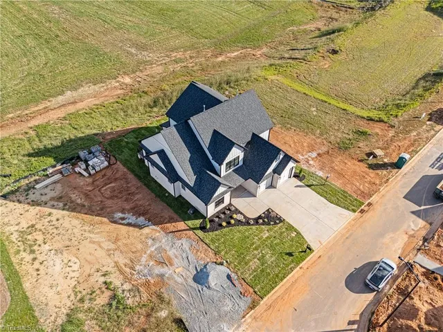 $985,000 | 1348 Maple Chase Lane, Winston-Salem, NC 27106