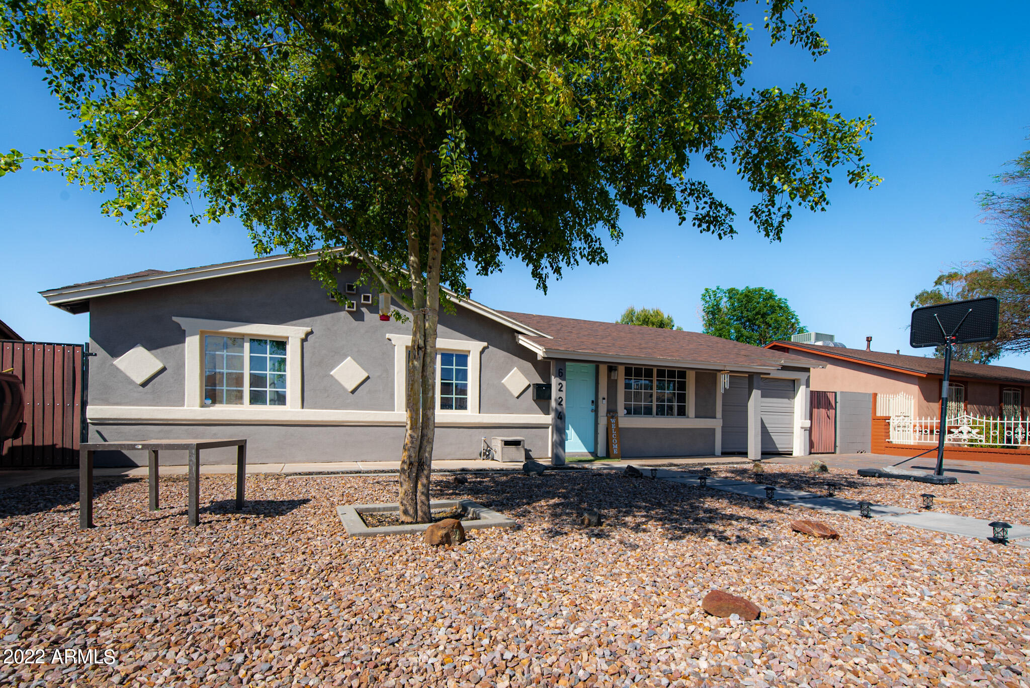 6224 West Berkeley Road Phoenix, AZ 85035 - Photo 2 of 16 MEL_7248