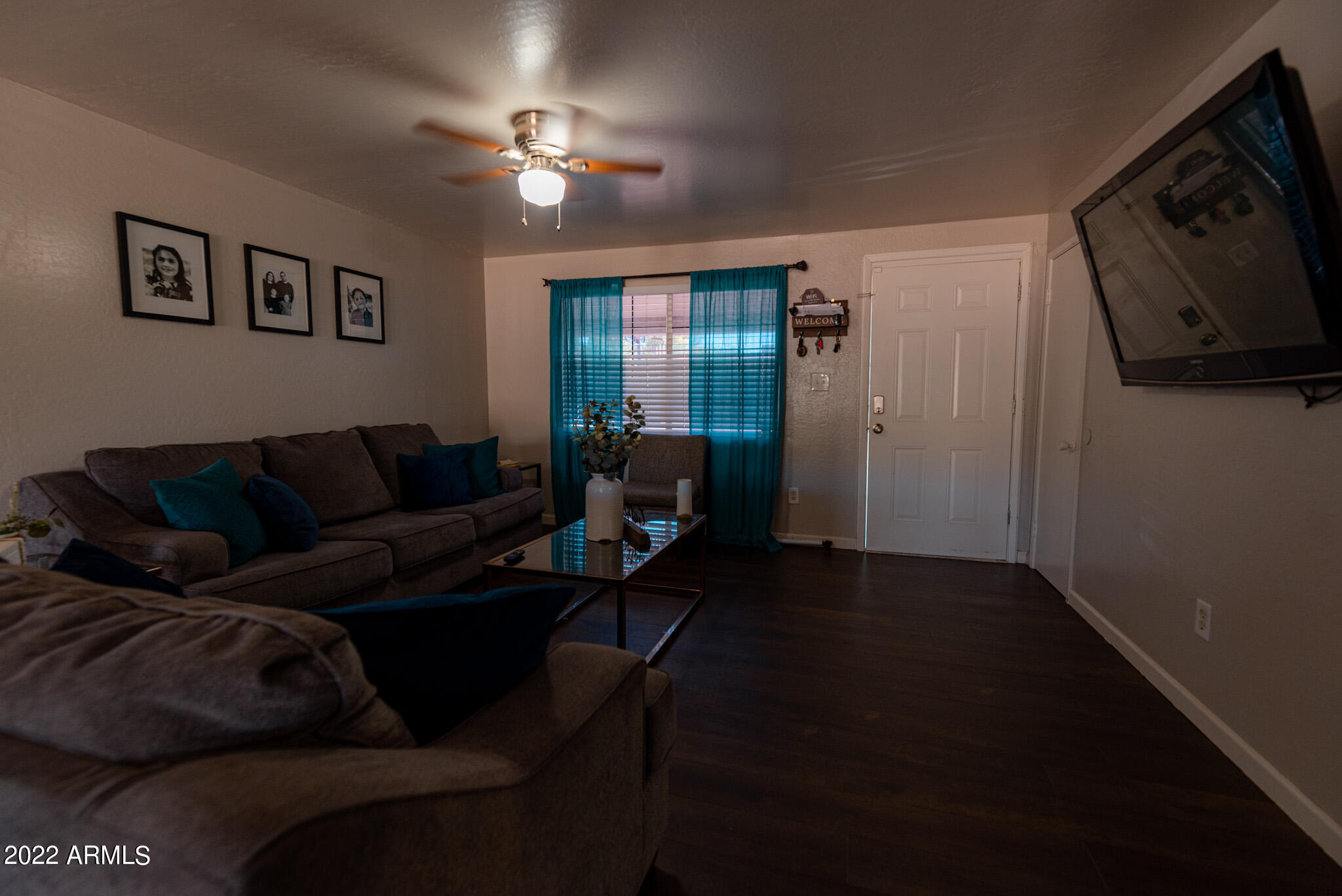 6224 West Berkeley Road Phoenix, AZ 85035 - Photo 3 of 16 MEL_7229