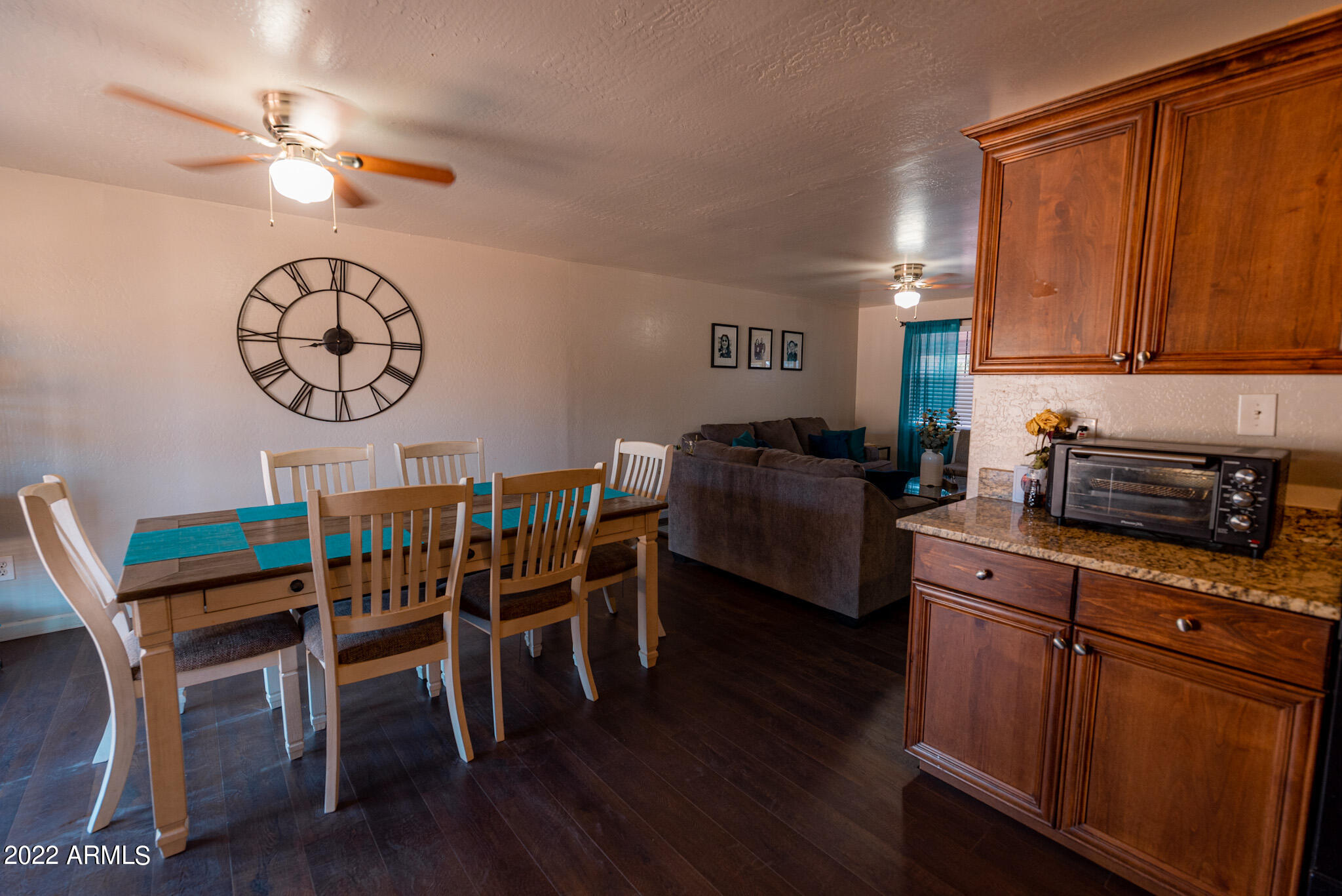 6224 West Berkeley Road Phoenix, AZ 85035 - Photo 7 of 16 MEL_7221
