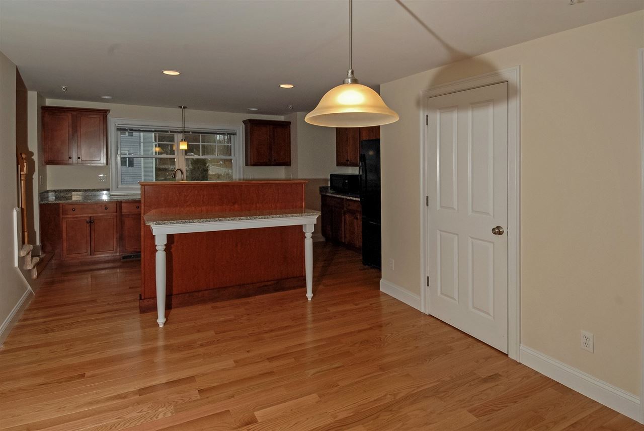 180 Drakeside Road, Unit 10 Hampton, NH 03842 - Photo 7 of 28