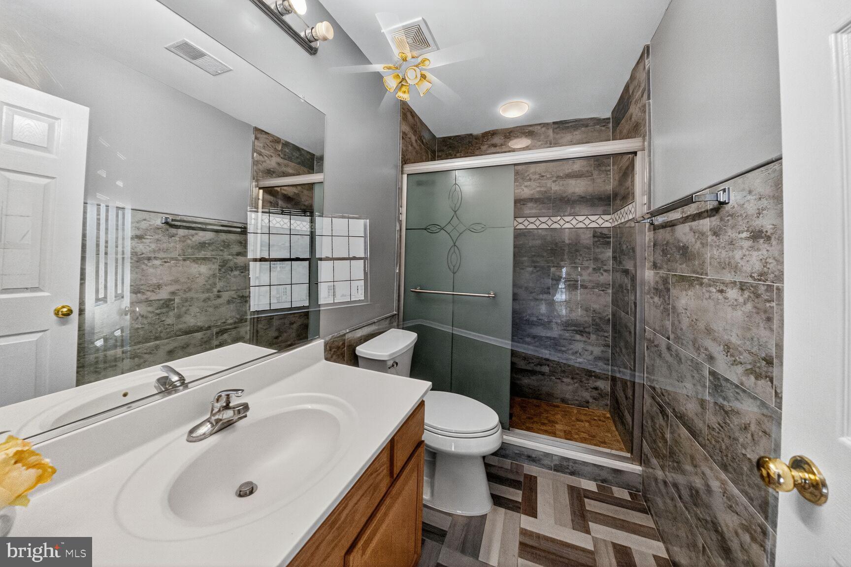 13417 Rising Sun Lane Germantown, MD 20874 - Photo 17 of 37