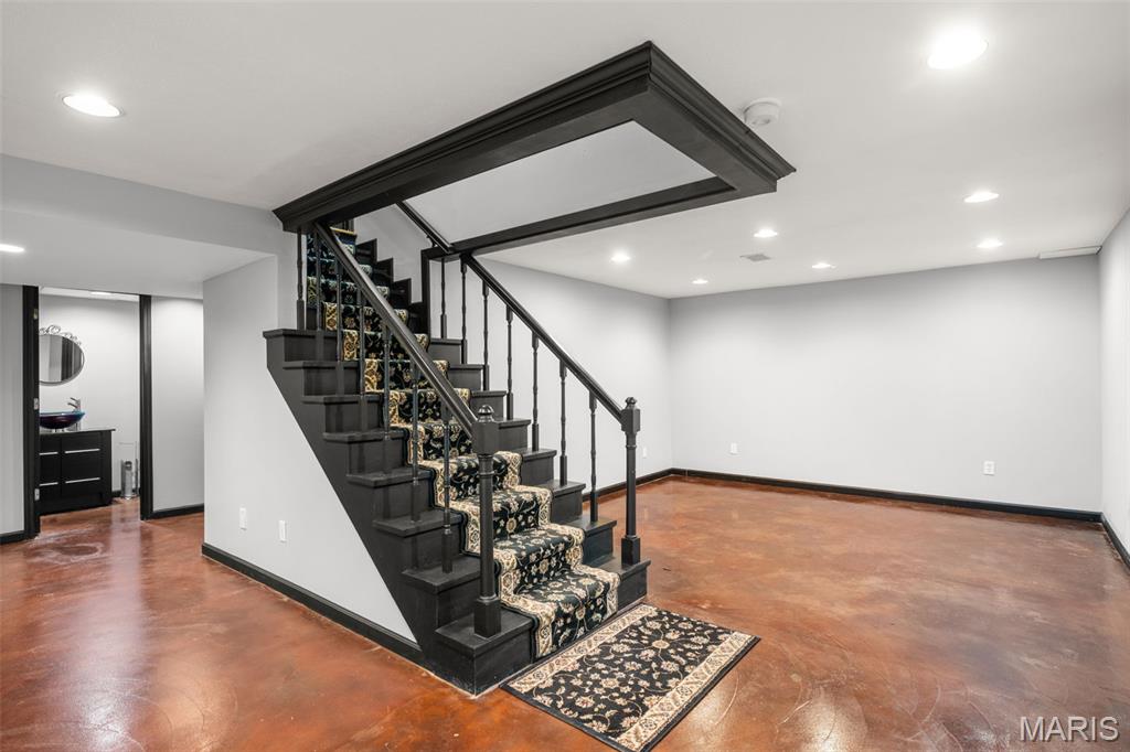 1855 Ironstone Road Des Peres, MO 63131 - Photo 18 of 42