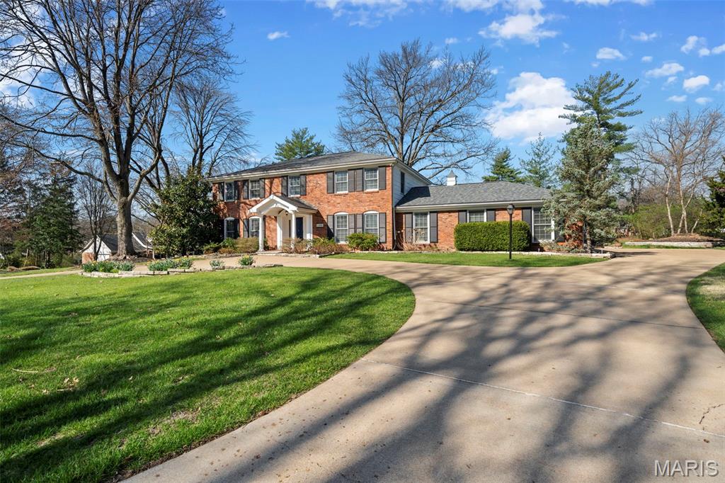 1855 Ironstone Road Des Peres, MO 63131 - Photo 2 of 42