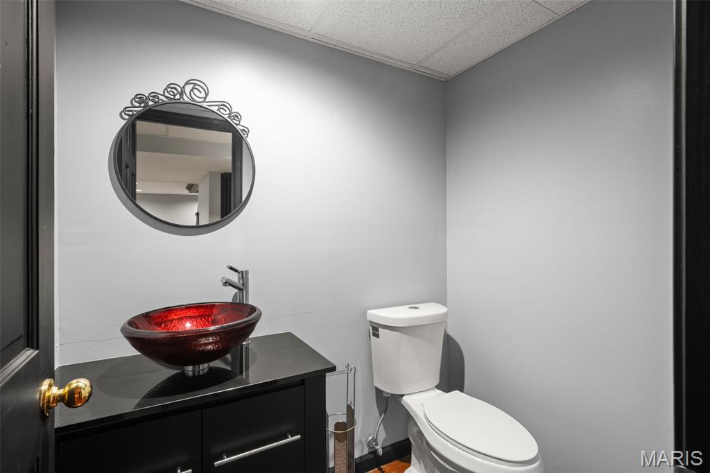 1855 Ironstone Road Des Peres, MO 63131 - Photo 23 of 42