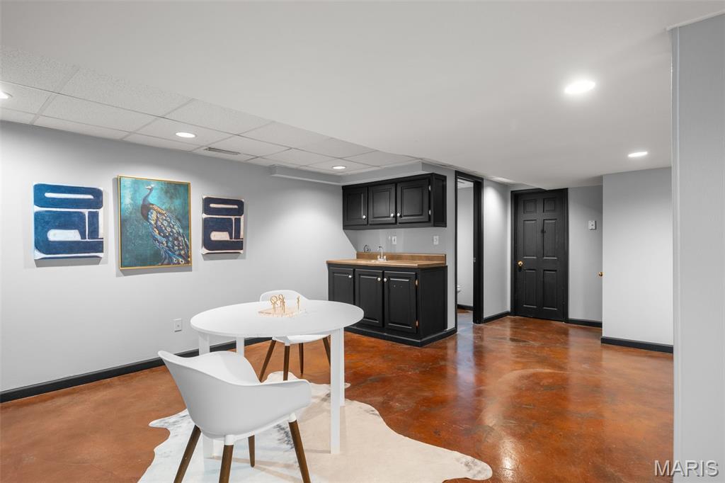 1855 Ironstone Road Des Peres, MO 63131 - Photo 24 of 42