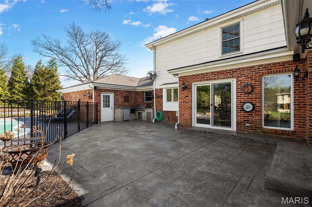 1855 Ironstone Road Des Peres, MO 63131 - Photo 34 of 42