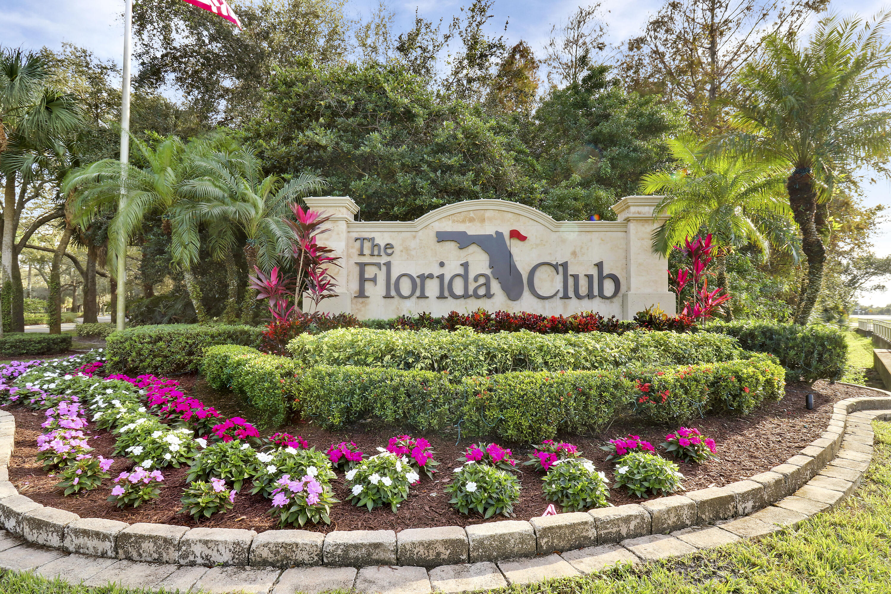 918 Southwest Balmoral Trace Stuart, FL 34997 - Photo 20 of 20 a view of front and house