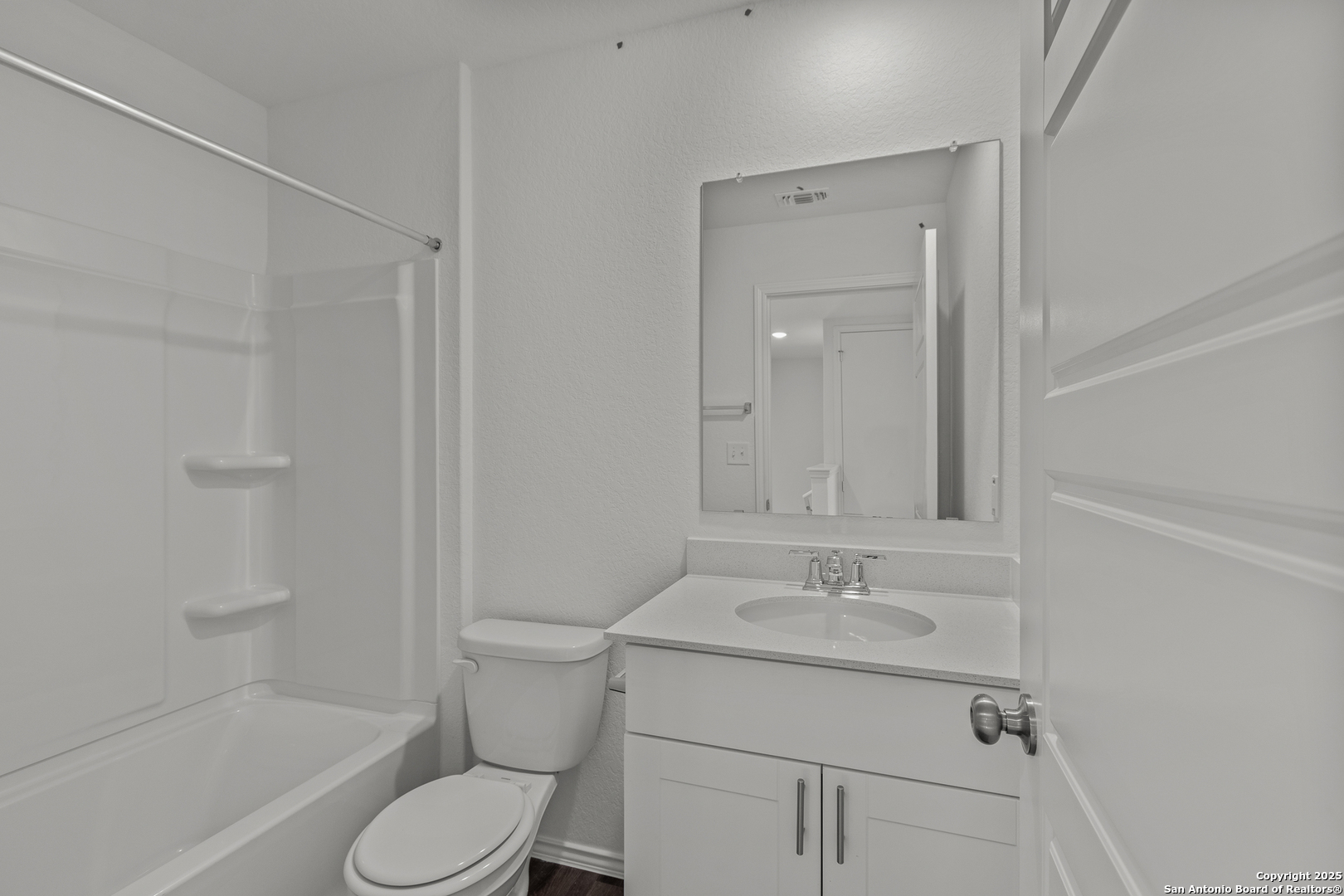 4053 Bermuda Lane Seguin, TX 78155 - Photo 2 of 28