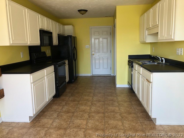2013 Ivey Commons Road Fayetteville, NC 28306 - Photo 3 of 11 Gallery Image 3