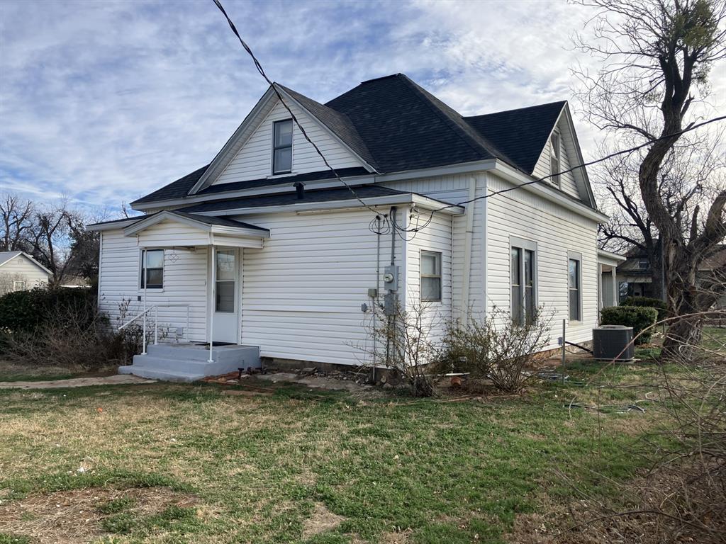 109 North Foley Street Seymour, TX 76380 - Photo 4 of 30