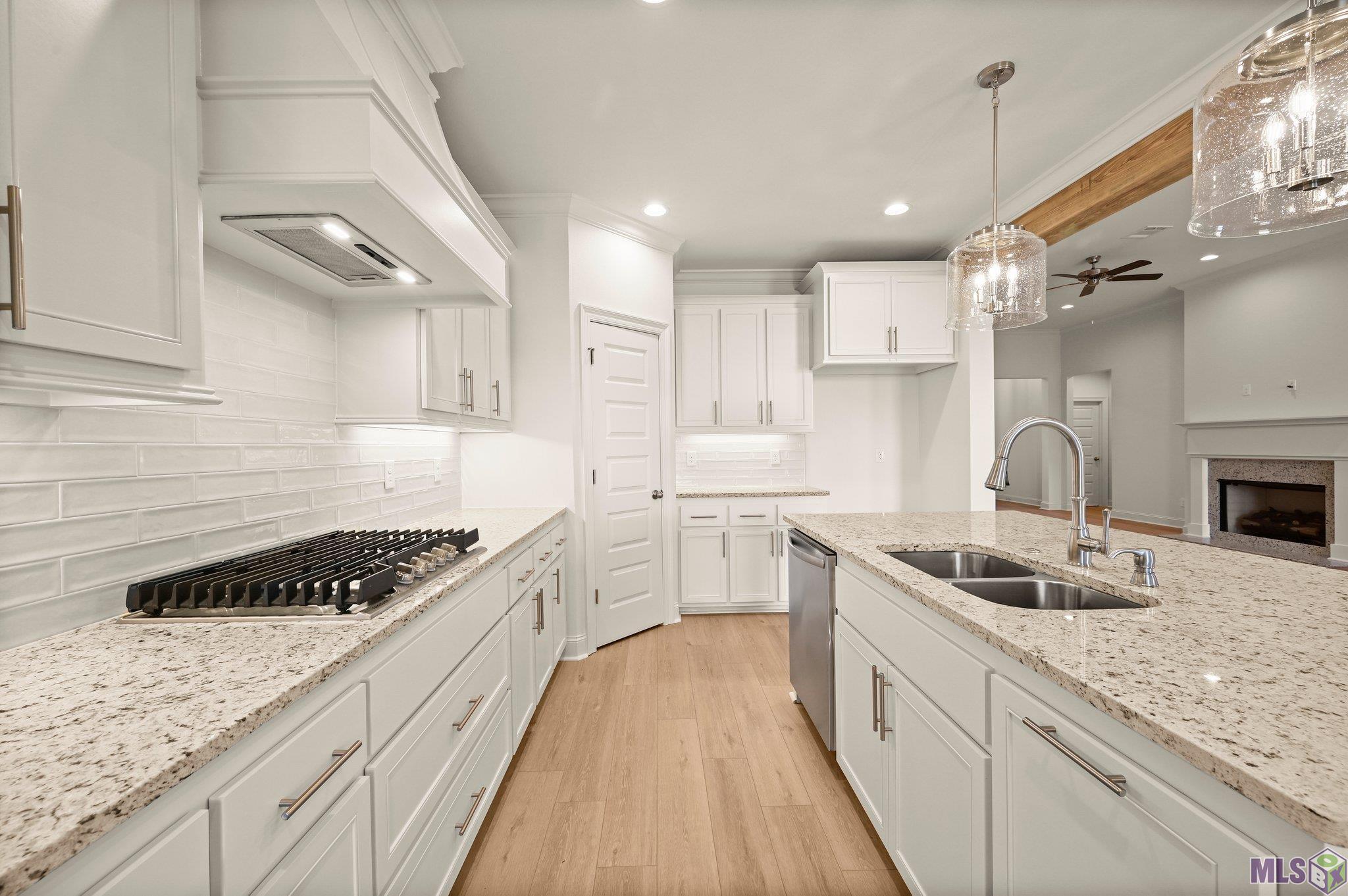 21494 Yellow Fin Drive Springfield, LA 70462 - Photo 13 of 33