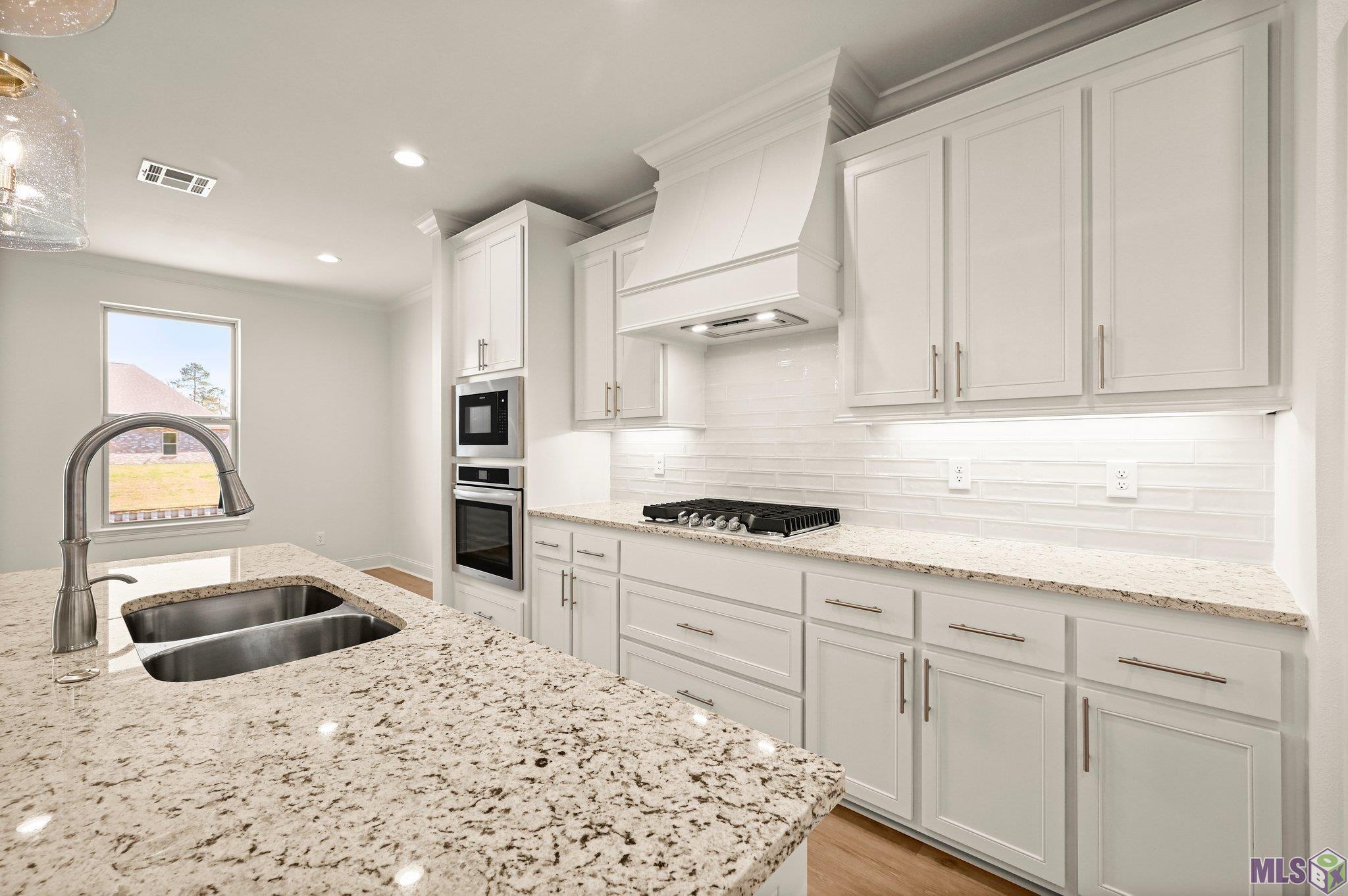 21494 Yellow Fin Drive Springfield, LA 70462 - Photo 14 of 33