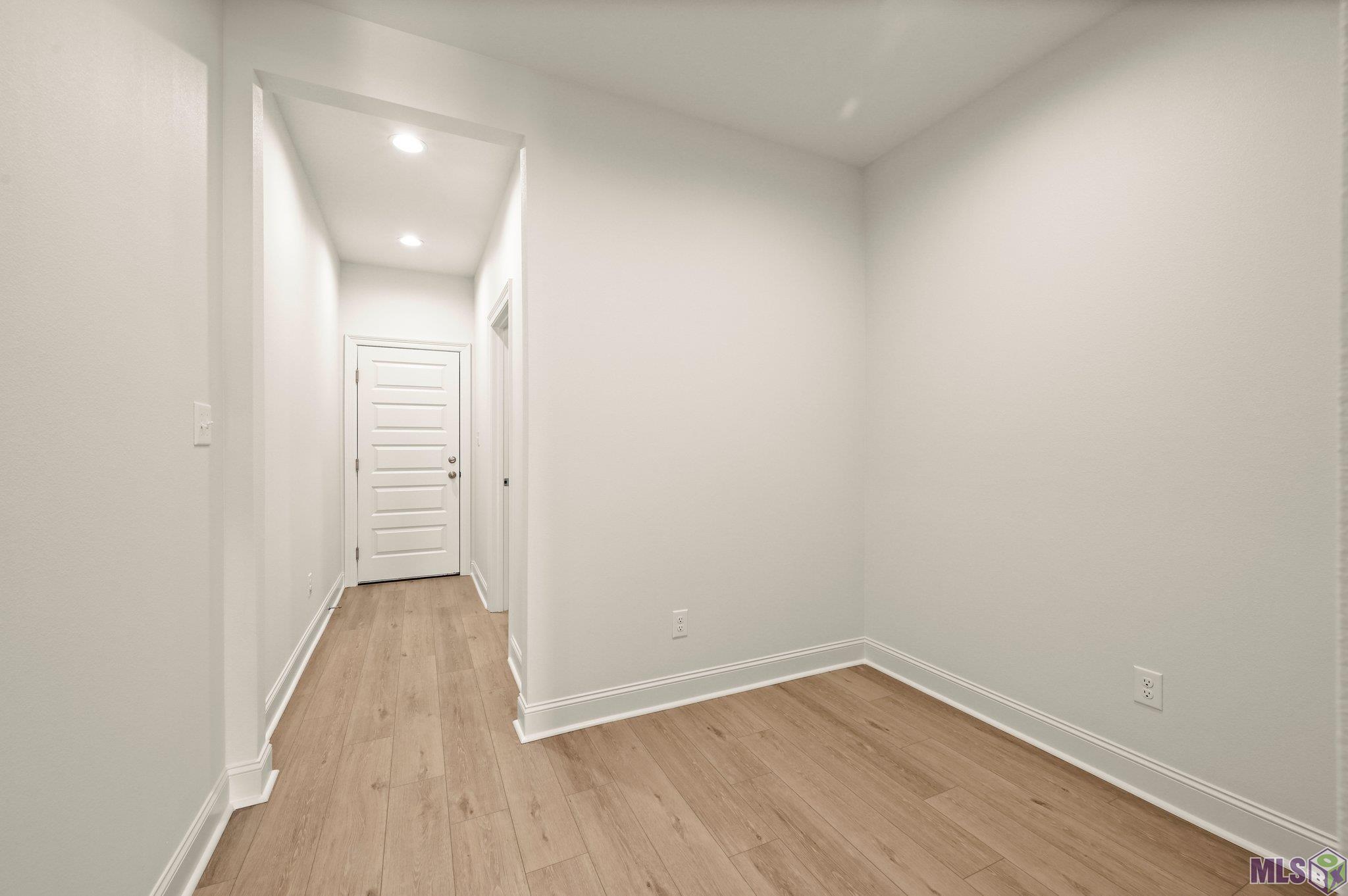 21494 Yellow Fin Drive Springfield, LA 70462 - Photo 27 of 33